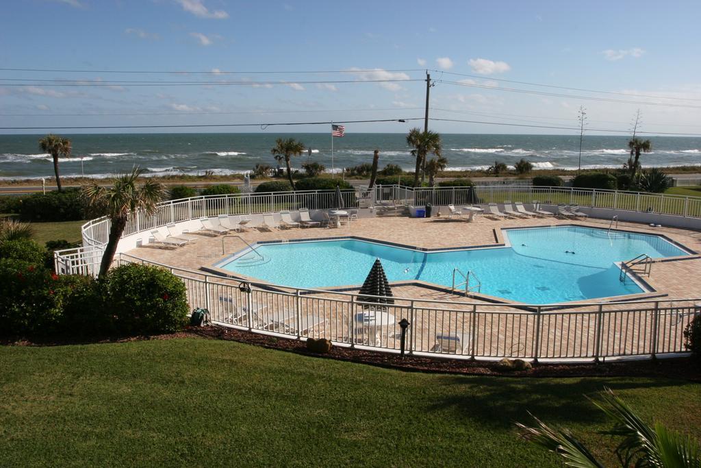 View The Ocean At Flagler Beach, Florida المظهر الخارجي الصورة