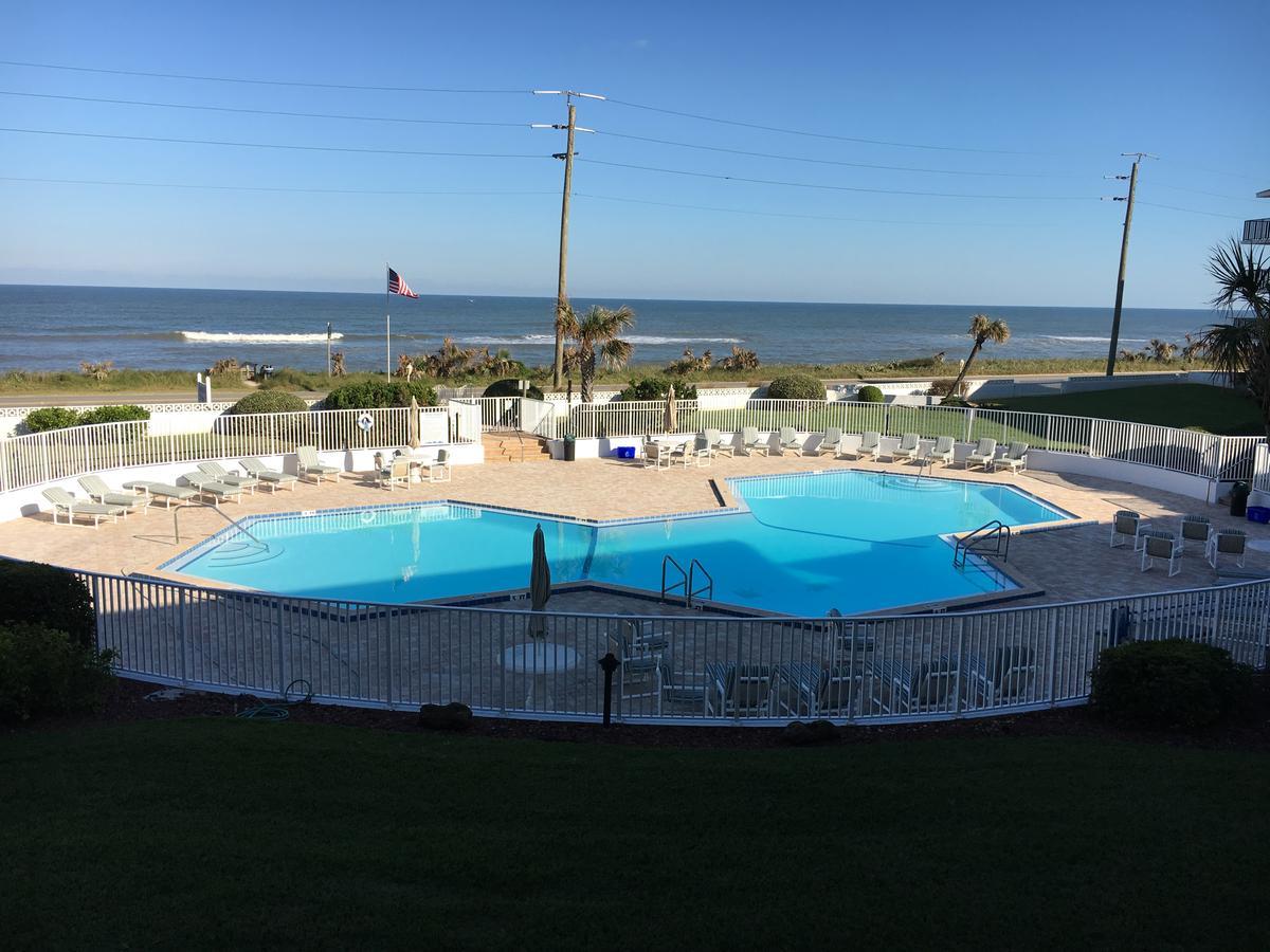View The Ocean At Flagler Beach, Florida المظهر الخارجي الصورة
